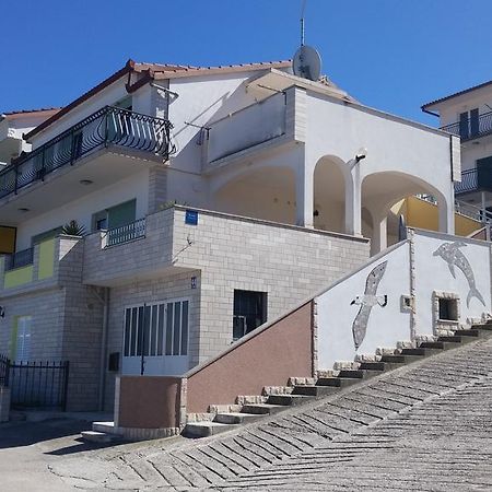 Apartment Karmen Trogir Exterior foto