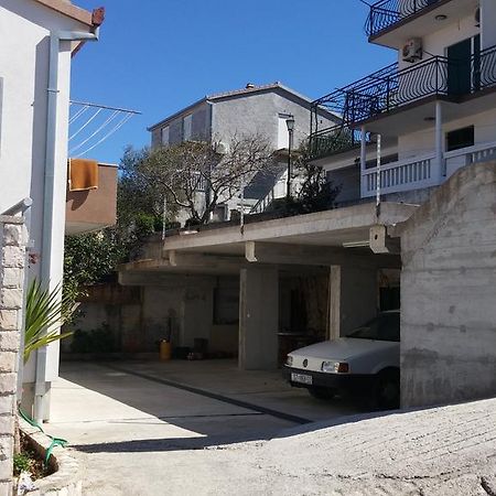 Apartment Karmen Trogir Exterior foto